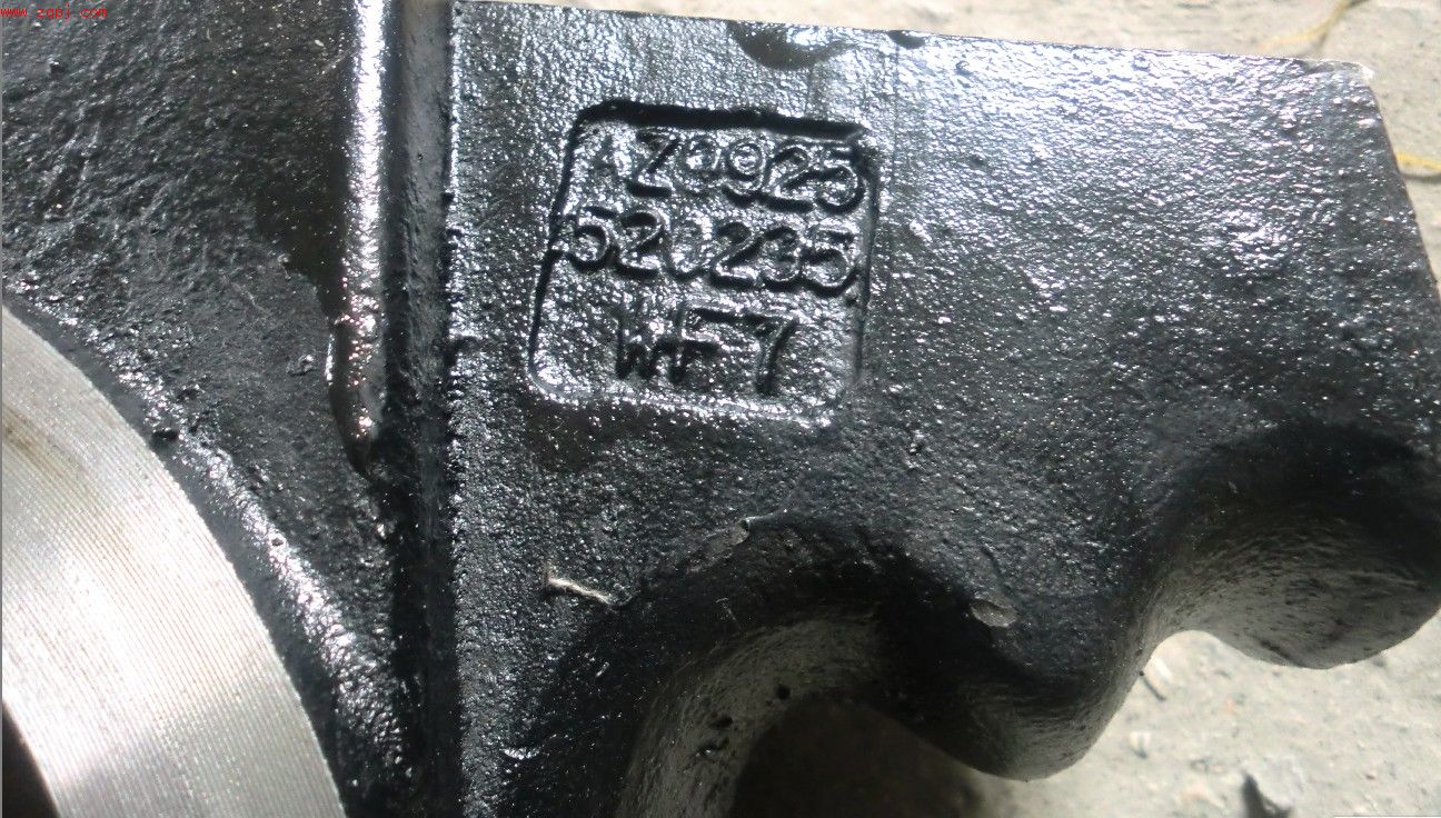 AZ9925520235,豪沃雙卡平衡軸,濟(jì)南瑞萊特汽車(chē)零部件有限公司