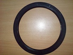 ,平衡軸油封,濟(jì)南新龍沃達(dá)重汽配件專營店