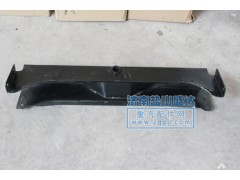 ,德龍前拖鉤梁,濟(jì)南市鹽山盛達(dá)汽車配件經(jīng)銷處