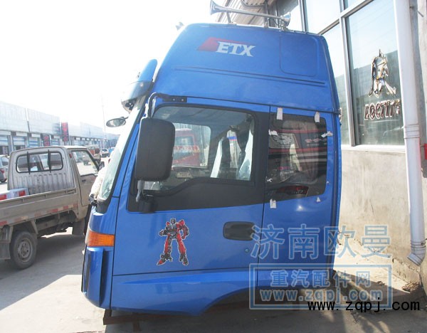 ,9系駕駛室總成,濟(jì)南歐曼汽車配件有限公司