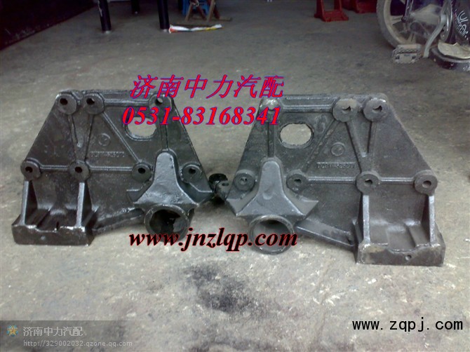 DZ9114526271/72,陜汽德龍前簧后支架,濟南中力汽車零部件有限公司