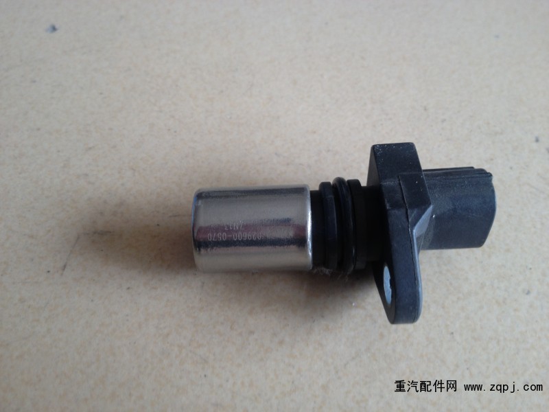 R61540090008/1,曲軸轉速傳感器,濟南順德重汽商貿有限公司