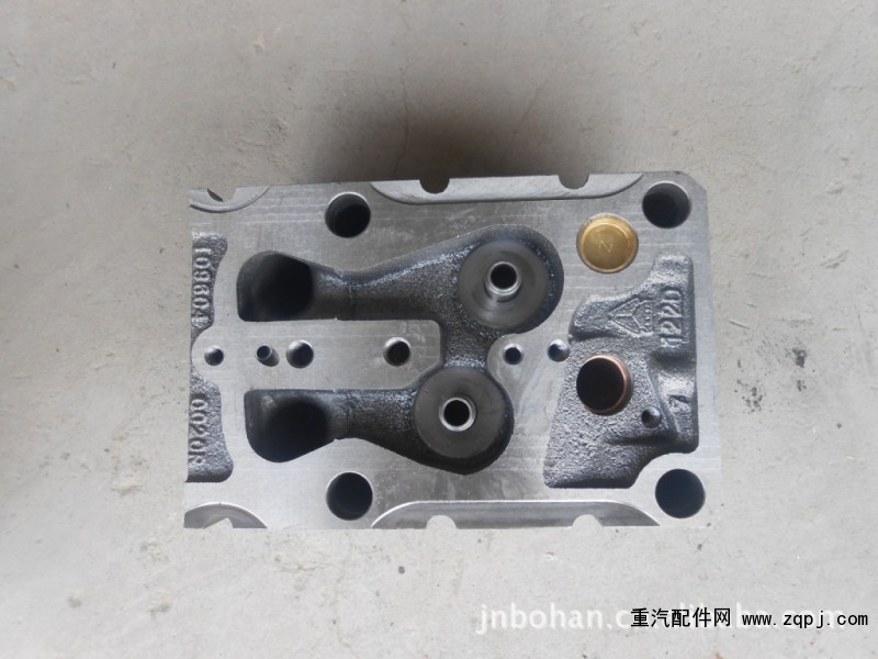 AZ1095040123,汽缸蓋,濟南博涵汽配有限公司
