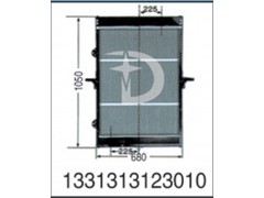 1331313123010,散熱器,濟(jì)南鼎鑫汽車散熱器有限公司