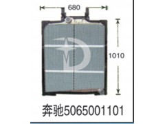 奔馳5065001101,散熱器,濟(jì)南鼎鑫汽車散熱器有限公司