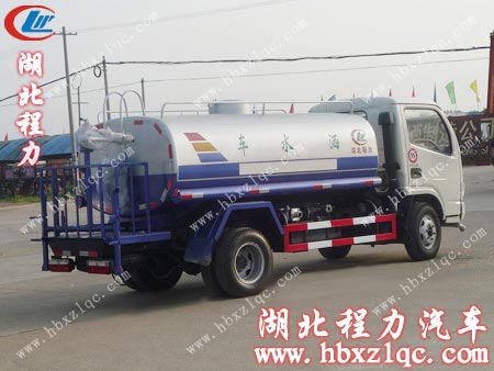 ,東風(fēng)小霸王多功能灑水車(chē),湖北程力集團(tuán)專(zhuān)用汽車(chē)股份有限公司