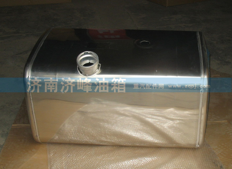 WG9925550066,豪沃A7方形600L油箱WG9925550066,濟(jì)南濟(jì)峰油箱廠