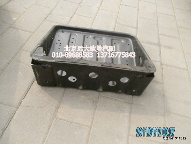 1424236100004,電瓶箱體,北京遠(yuǎn)大歐曼汽車(chē)配件有限公司