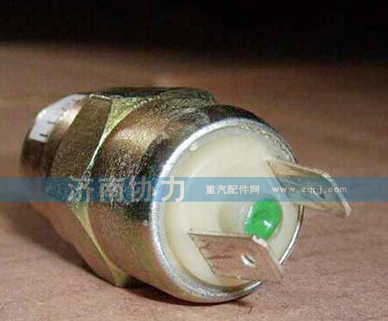 WG9100710004,氣壓信號(hào)燈開(kāi)關(guān),濟(jì)南明鉅汽車(chē)配件有限公司（原濟(jì)南協(xié)力）