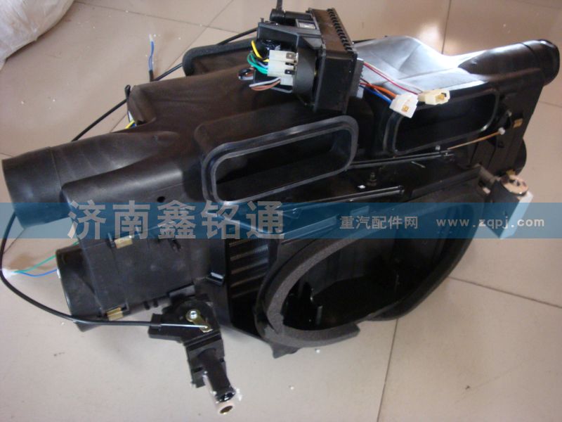 AZ1630840002,暖風(fēng)機(jī)總成,濟(jì)南晨駿汽車空調(diào)有限公司