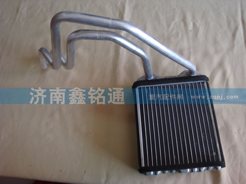 一汽解放悍威暖風水箱散熱器/