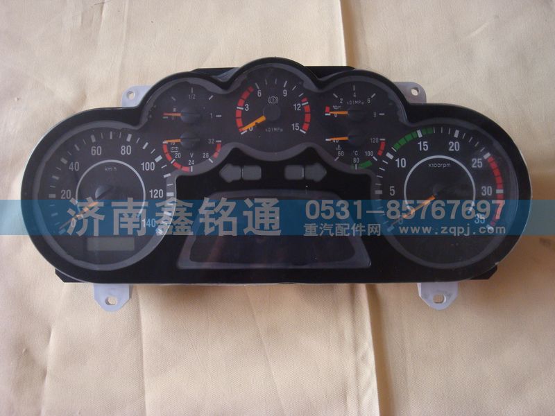 一汽解放EA01組合儀表 里程表 水溫表 轉(zhuǎn)速表/3820010-EA01-