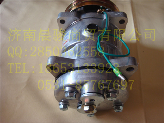 重汽豪沃雙槽后壓板 立版 。壓縮機/WG1500139000