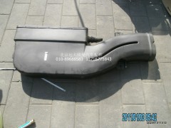 H1119102003A0,高位進(jìn)氣管總成,北京遠(yuǎn)大歐曼汽車配件有限公司