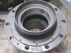 AZ9761340092,后輪轂,濟南迅誠重卡商貿(mào)有限公司