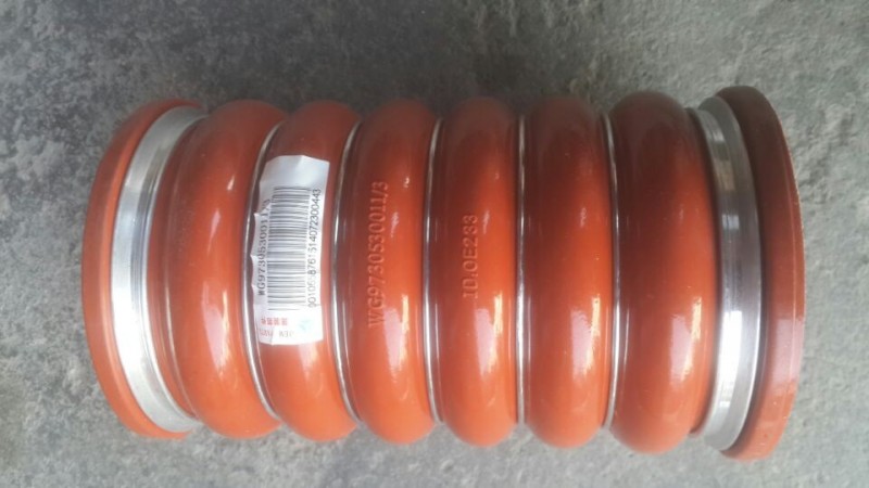 WG9730530011/3 中冷器進(jìn)氣膠管/WG9730530011/3