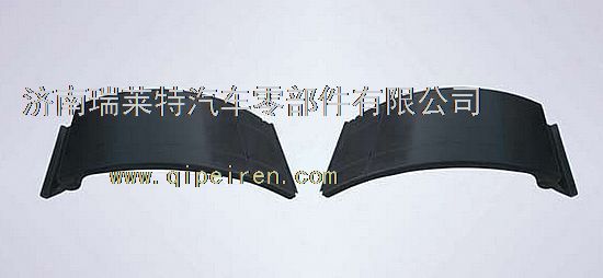重汽豪卡過線盒/