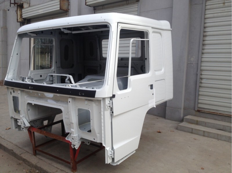 AZ1642100009,HOWO豪沃駕駛室殼體,濟南同馳汽車配件有限公司
