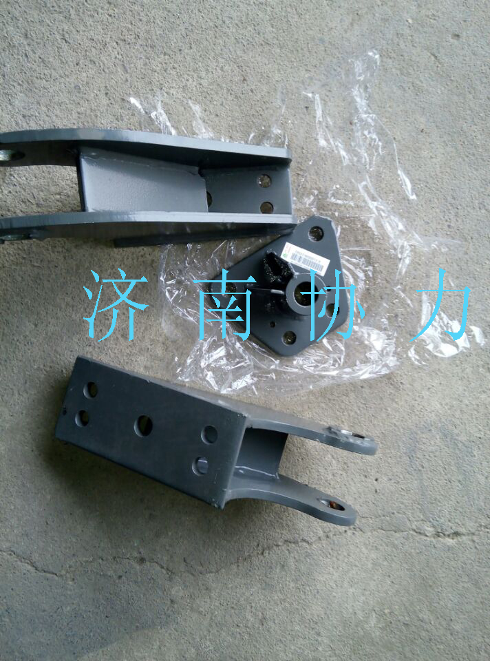 TZ16054300001,翻轉(zhuǎn)支架,濟(jì)南明鉅汽車配件有限公司（原濟(jì)南協(xié)力）