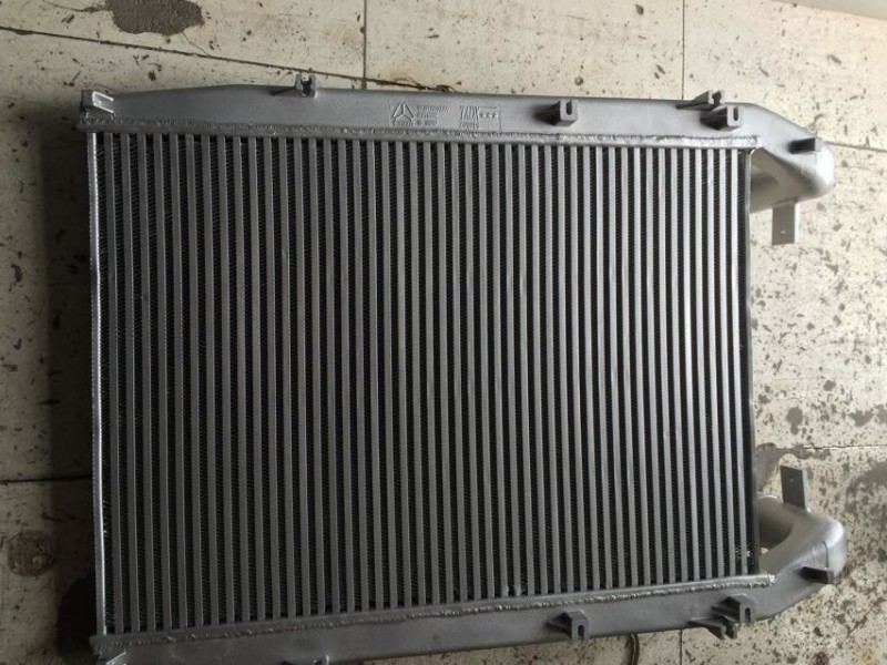 WG9770530060,中冷器總成,濟(jì)南躍鼎汽車配件有限公司