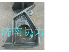 WG9925590040,發(fā)動(dòng)機(jī)前支撐,濟(jì)南明鉅汽車配件有限公司（原濟(jì)南協(xié)力）