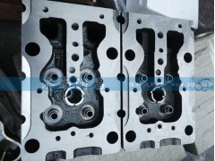 AZ1540040002C,氣缸蓋12L燃?xì)?濟(jì)南路泰汽配有限公司