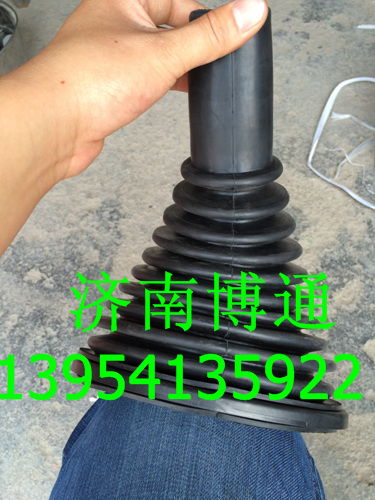 DZ95259240342德龍新M3000換擋防塵罩,DZ95259240342德龍新M3000換擋防塵罩,濟南博通重汽備件庫