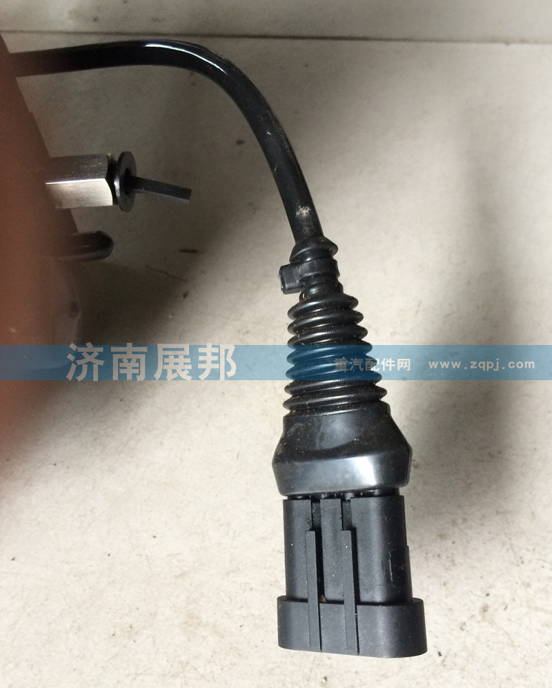 wg134121181,尿素噴射器總成,濟南冠澤卡車配件營銷中心