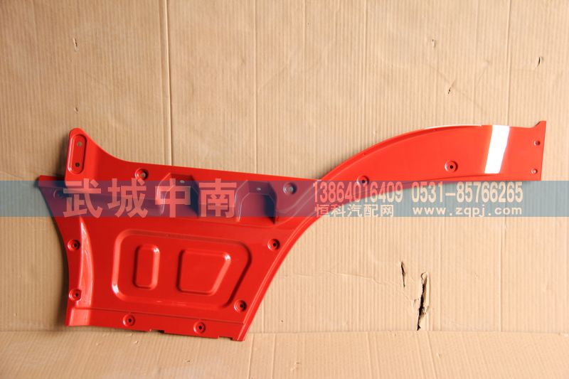 WG1664335104,右內(nèi)車門下護(hù)板T5G,濟(jì)南武城重型車外飾件廠
