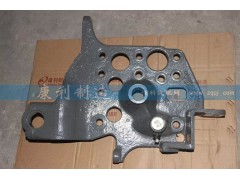 AZ1642430335/36,駕駛室翻轉(zhuǎn)支架,山東康潤機(jī)械制造有限公司