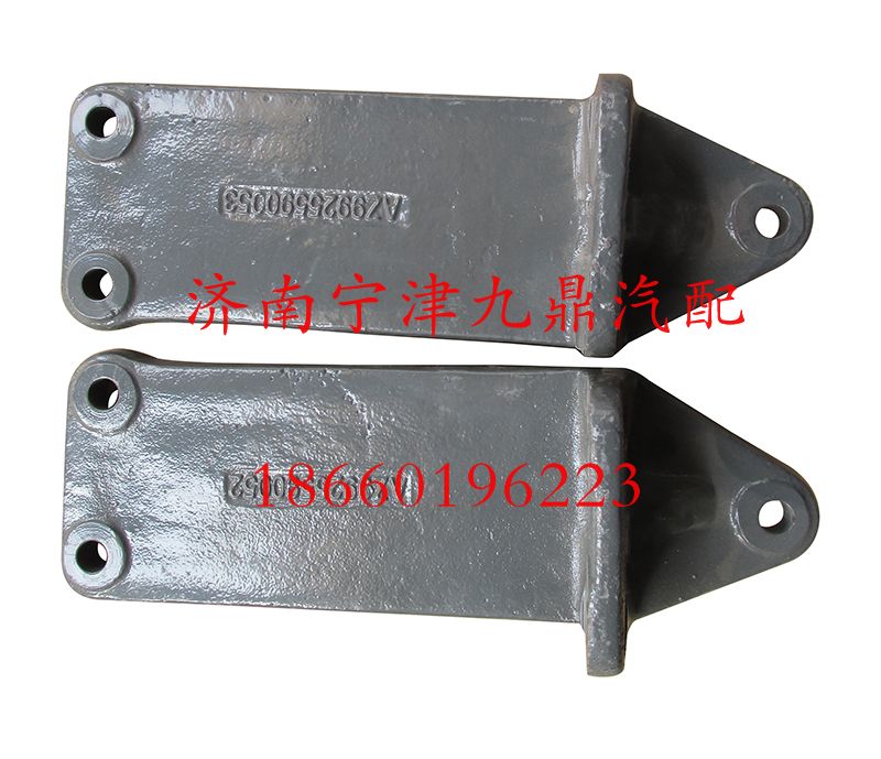 WG9925590052,發(fā)動機后托架,濟南寧津九鼎重汽配件生產(chǎn)廠商