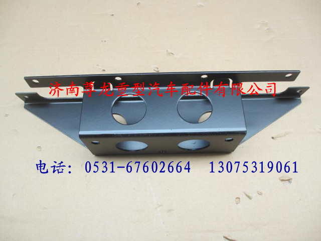 81.61443.2014,陜汽德龍F3000右儀表臺下支架,濟南尊龍(原天盛)陜汽配件銷售有限公司