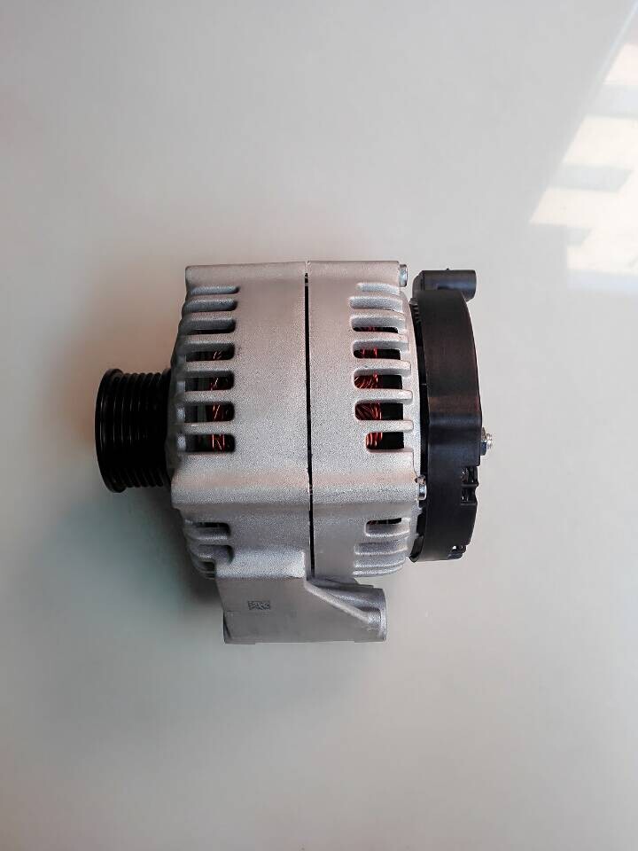 重汽HOWO發(fā)電機(jī)VG1246090017/VG1246090017