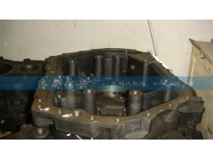 AZ2220100005,變速器后殼（HW20716）,濟(jì)南信興汽車配件貿(mào)易有限公司