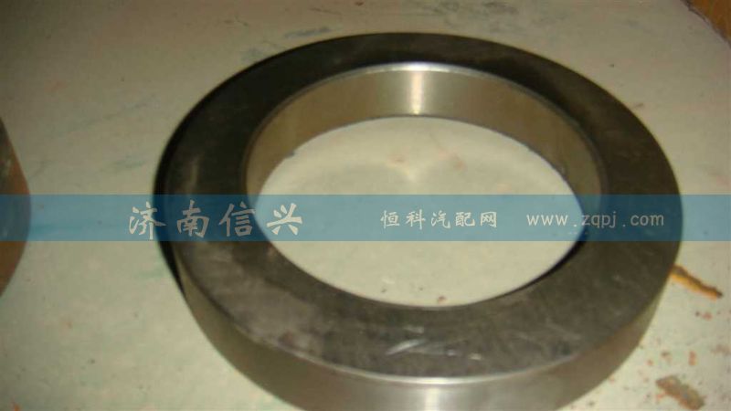 AZ9725520136,軸承油封蓋,濟(jì)南信興汽車配件貿(mào)易有限公司