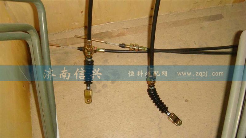 WG9925570211,油門拉索總成,濟(jì)南信興汽車配件貿(mào)易有限公司