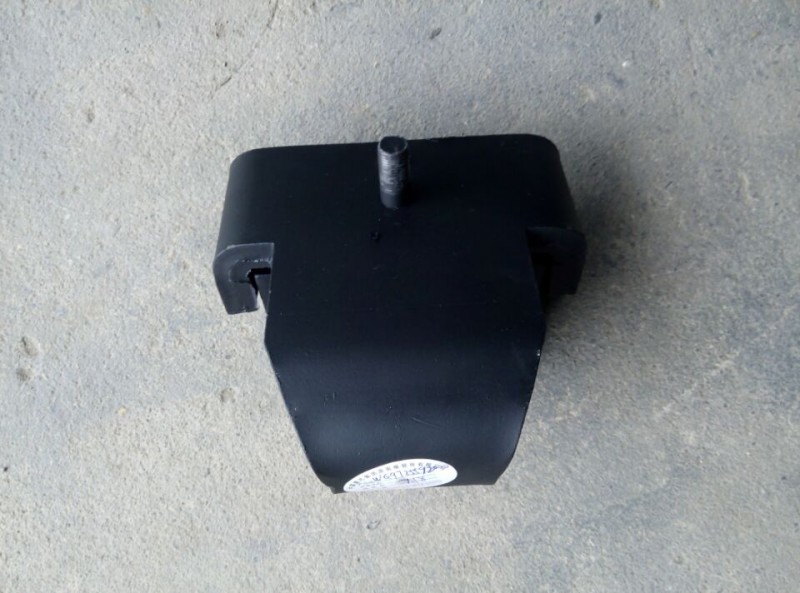 AZ9725592000,P11C發(fā)動(dòng)機(jī)前橡膠支承總成,濟(jì)南明鉅汽車配件有限公司（原濟(jì)南協(xié)力）
