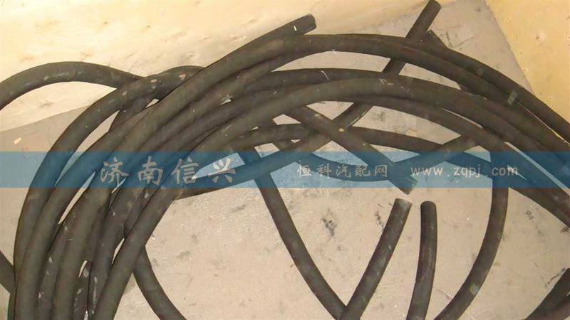 WG9925530081,暖風(fēng)進(jìn)水膠管,濟(jì)南信興汽車配件貿(mào)易有限公司