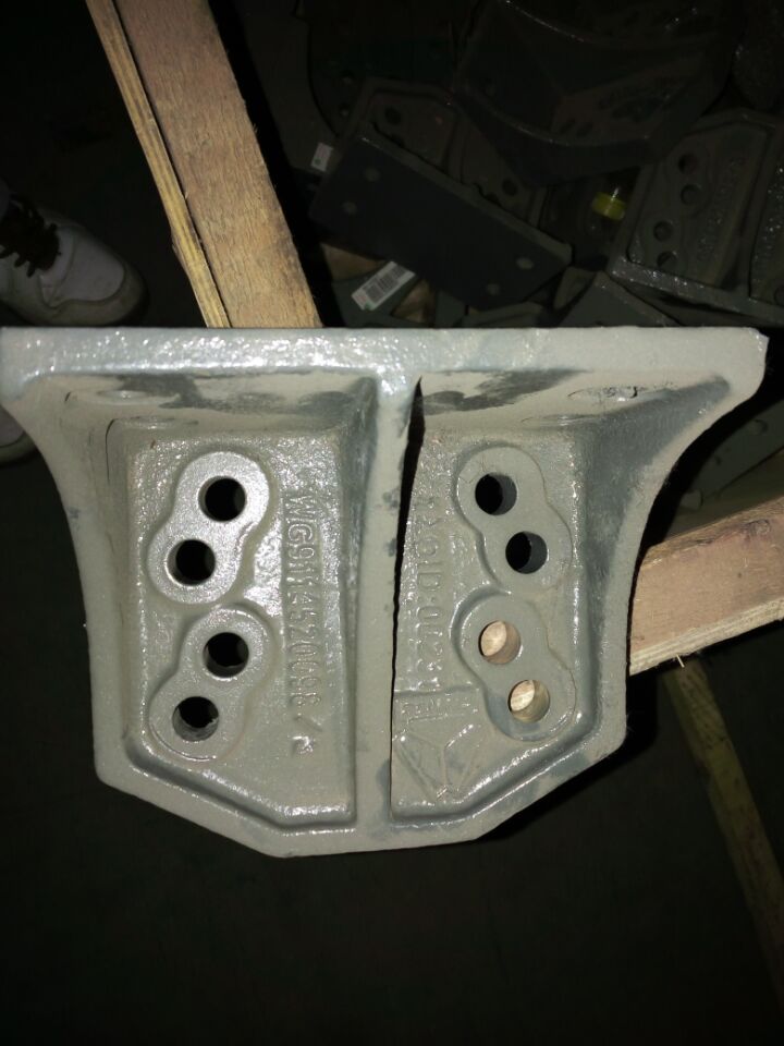 WG9114520098,限位塊支架,濟南明鉅汽車配件有限公司（原濟南協(xié)力）