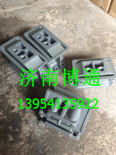 6522400318,北奔新式發(fā)動(dòng)機(jī)后支撐,濟(jì)南博通重汽備件庫(kù)