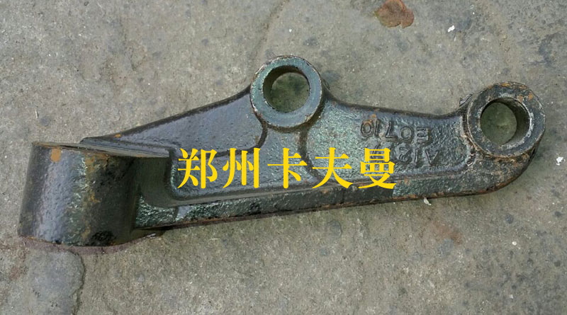 1122929281006,歐曼減震器支架,鄭州卡夫曼汽車配件銷售有限公司