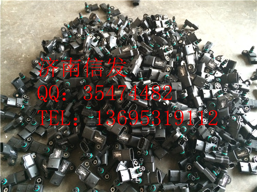 0281002576 進(jìn)氣壓力傳感器 612630120004,0281002576 進(jìn)氣壓力傳感器 612630120004,濟(jì)南信發(fā)汽車配件有限公司