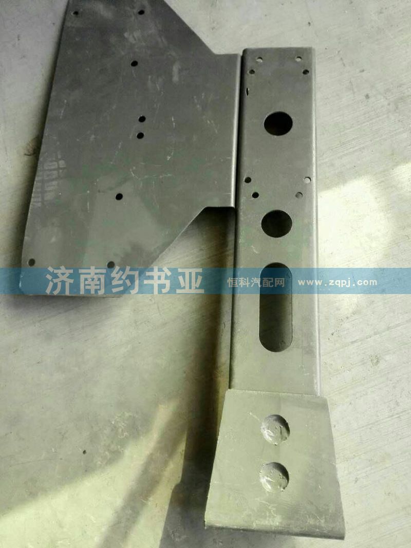 AZ9925943805,A7左后尾燈支架,濟(jì)南約書亞汽車配件有限公司（原華魯信業(yè)）