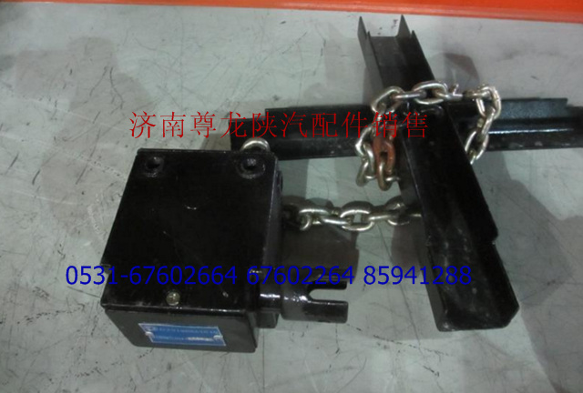 DZ9100862050,鉸鏈器連托架總成,濟(jì)南尊龍(原天盛)陜汽配件銷售有限公司