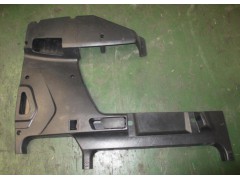 DZ13241330210,左中飾板總成,濟南尊龍(原天盛)陜汽配件銷售有限公司