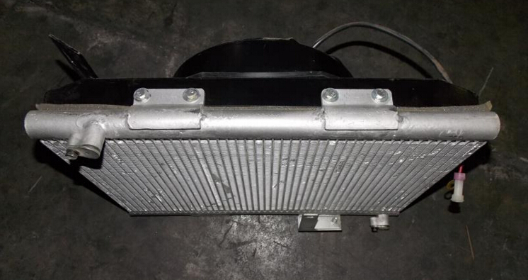 DZ13241824301,側置冷凝器總成,濟南尊龍(原天盛)陜汽配件銷售有限公司
