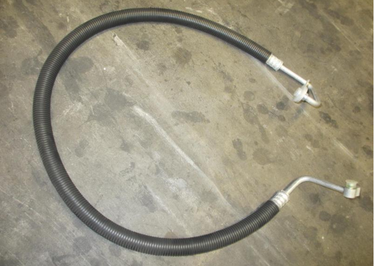 DZ13241824556,壓縮機-冷凝器連接管(WD12、側(cè)置),濟南尊龍(原天盛)陜汽配件銷售有限公司