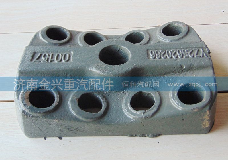YZ25620266,后簧蓋板,濟(jì)南聯(lián)樂(lè)汽車(chē)零部件有限公司