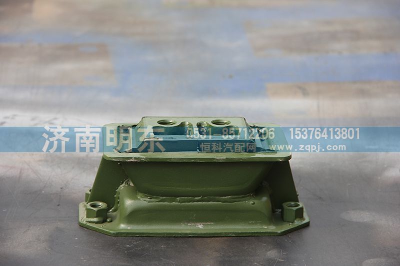 ,奔馳發(fā)動(dòng)機(jī)后支撐（矮）,濟(jì)南港新貿(mào)易有限公司