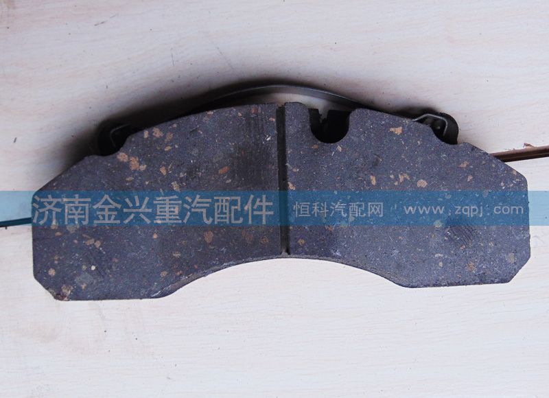 WG9100443050,前碟剎摩擦制動片總成,濟南聯(lián)樂汽車零部件有限公司